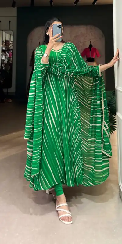 YNF 5026 Green Color Georgette Leheriya Georgette With Lace Touch Up Gown Casual, Wedding, Festive, Events . Expected Delivery  4-6 Working Days @1799/- only      | Bollywood Gowns, Creative Gowns, Designer Gowns, Embroidered Gowns, Gowns, Party Wear Gowns