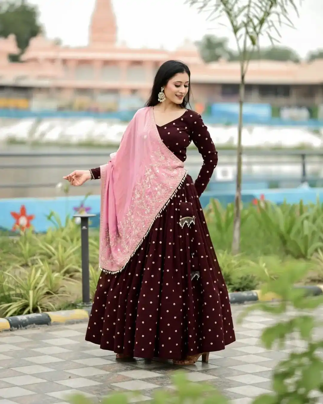 LG 643 Maroon Color Printed Polly Reyon Lehenga Choli Wedding, Party, Festive, Events Etc. Delivery 4-6 Working Days Rs 2099 | Bollywood Lehenga, Creative Lehenga, Designer Lehenga, Embroidered Lehenga, Lehenga, Party Wear Lehenga