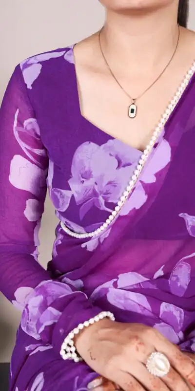 YNF 7011 Purple Color Chiffon Foral Printed Pearl Lace Border Saree Casual, Wedding, Festive, Events . Expected Delivery  4-6 Working Days @1499/- only                                                                                | Bollywood Sarees, Creative Sarees, Designer Sarees, Embroidered Sarees, Ethnic Saree, Modern Digital sarees, Party Wear Sarees, Sarees