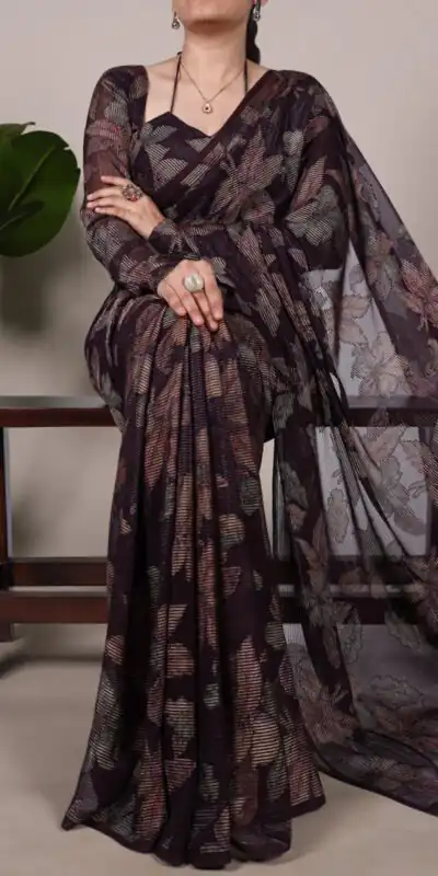 YNF 7052 Wine Color Lurex Brasso Floral Viscose Brasso Saree Casual, Wedding, Festive, Events . Expected Delivery  4-6 Working Days @1799/- only                                                                                | Bollywood Sarees, Creative Sarees, Designer Sarees, Embroidered Sarees, Ethnic Saree, Modern Digital sarees, Party Wear Sarees, Sarees