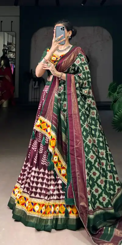 LNB 1732 Wine Color Tasar Silk Print Foil Work Real Mirror Gamthi Work Lehenga Choli Wedding, Party, Festive, Events Etc. Delivery 4-6 Working Days Rs 2999 | Bollywood Lehenga, Creative Lehenga, Designer Lehenga, Embroidered Lehenga, Lehenga, Party Wear Lehenga