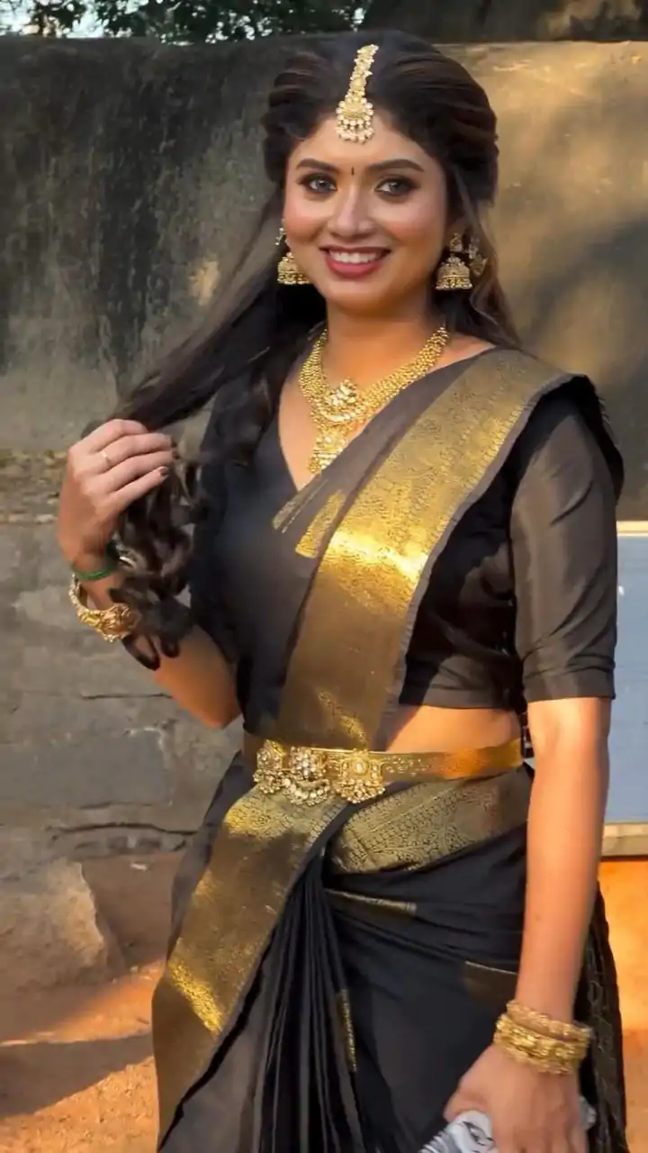 KP 5095 Butti Black Color Jacquard With Designer Work All Over Saree . Exclusive Offer ₹1344. Delivery 4-6 Working Days. Shop now. | Bollywood Sarees, Creative Sarees, Designer Sarees, Embroidered Sarees, Ethnic Saree, Modern Digital sarees, Party Wear Sarees, Sarees