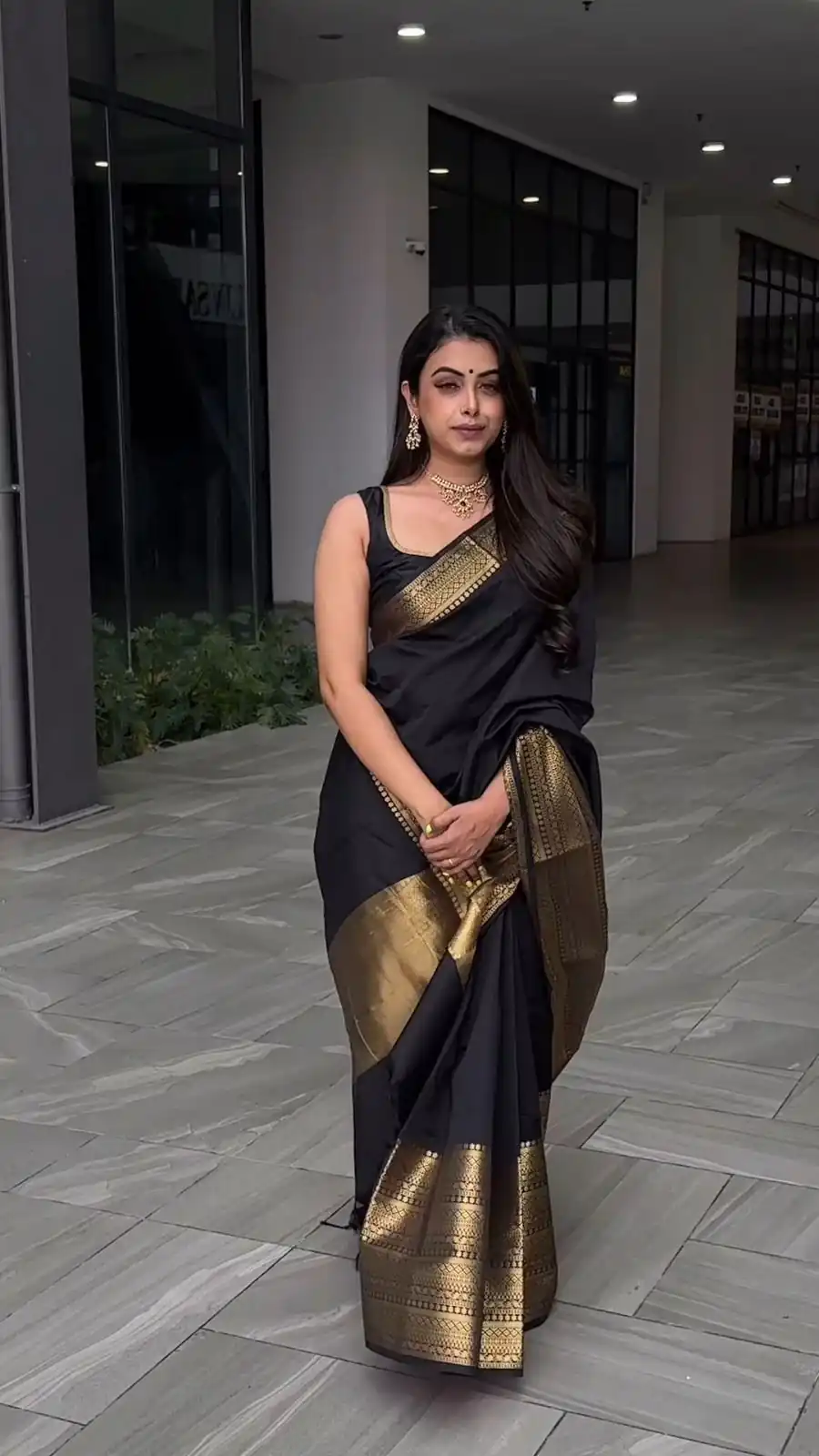 KP 5095 Black Color Jacquard With Designer Work All Over Saree . Exclusive Offer ₹1344. Delivery 4-6 Working Days. Shop now. | Bollywood Sarees, Creative Sarees, Designer Sarees, Embroidered Sarees, Ethnic Saree, Modern Digital sarees, Party Wear Sarees, Sarees