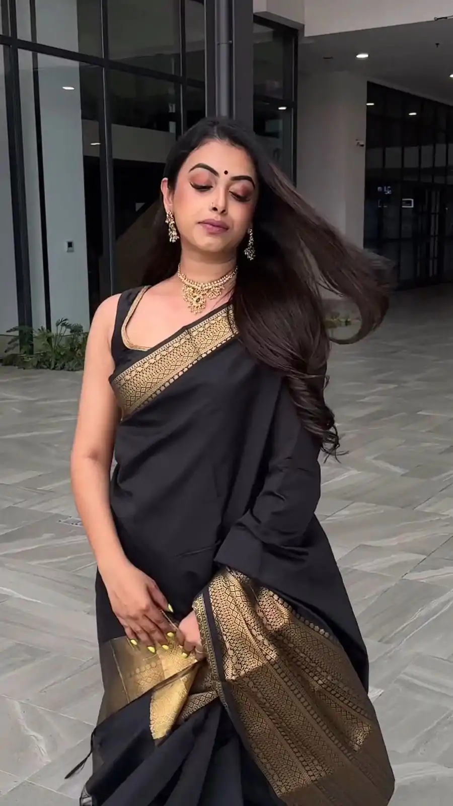 KP 5095 Black Color Jacquard With Designer Work All Over Saree . Exclusive Offer ₹1344. Delivery 4-6 Working Days. Shop now. | Bollywood Sarees, Creative Sarees, Designer Sarees, Embroidered Sarees, Ethnic Saree, Modern Digital sarees, Party Wear Sarees, Sarees