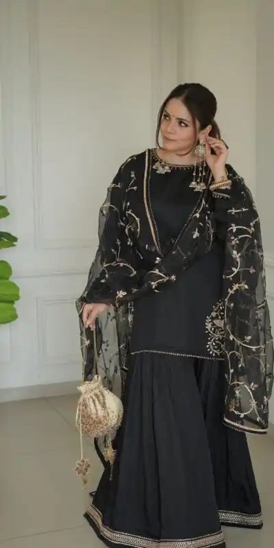 ZSR 3142 Black Pure Natural Crep With Embroidery Sequence Work Salwaar Suit Perfect for Wedding, Party, Bridal Wear, Pongal, Onam Best Price ₹1999 | Jump Suits, Tops & Bottoms, Track Suits, Trendy Wear, Casual Suits, Creative suits, Designer Suits, Palazzo Suits, Party Wear Suits, Patiala Suits, Salwar suit, Straight Suits