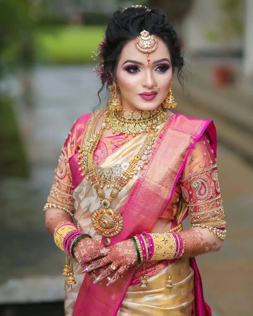 KP 5049 Cream Soft Lichi Silk Cloth With Lace Work & Lace Border Saree Best Price ₹1449. Delivery 4-6 Working Days. Shop now. | Bollywood Sarees, Creative Sarees, Designer Sarees, Embroidered Sarees, Ethnic Saree, Modern Digital sarees, Party Wear Sarees, Sarees