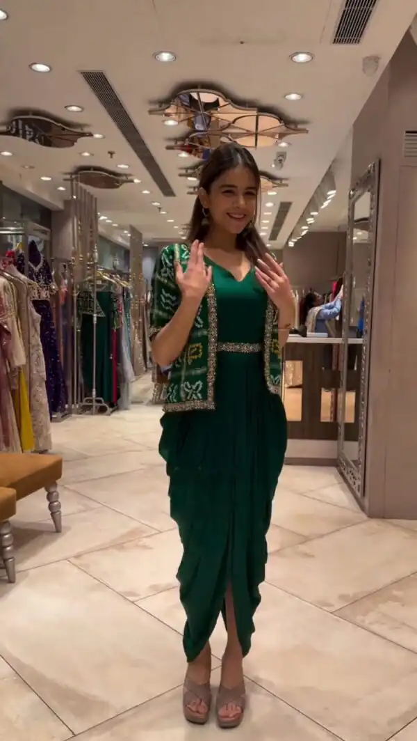 green emerald velvet dress Green Georgette Dhoti & Cape Set – Basanti Kapde aur Koffee main image 0