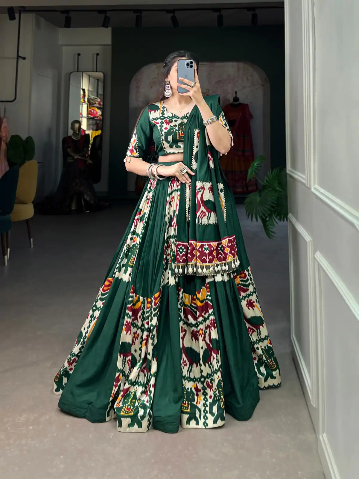 LNB 1611 Green Color Rayon With Printed Silk Plain With Printed Lehenga Choli Wedding, Party, Festive, Events Etc. Delivery 4-6 Working Days Rs 3099 | Embroidered Lehenga, Bollywood Lehenga, Creative Lehenga, Designer Lehenga, Lehenga, Party Wear Lehenga