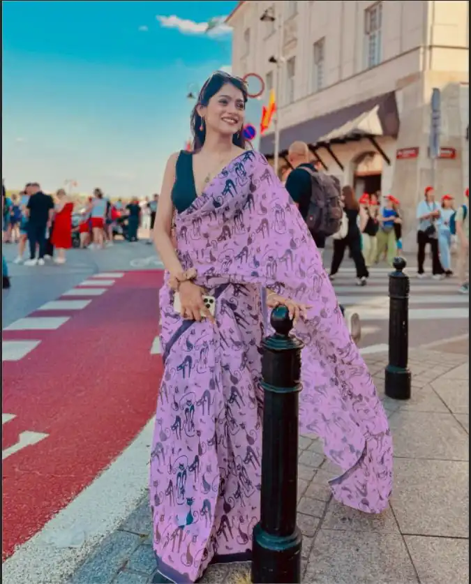 BT 432 Lavender Color Soft Cotton Digital Print Lace Work Saree . Special Price ₹1349. Delivery 4-6 Working Days. Shop now. | Bollywood Sarees, Creative Sarees, Designer Sarees, Embroidered Sarees, Ethnic Saree, Modern Digital sarees, Party Wear Sarees, Sarees