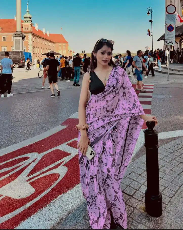 BT 432 Lavender Color Soft Cotton Digital Print Lace Work Saree . Special Price ₹1349. Delivery 4-6 Working Days. Shop now. | Bollywood Sarees, Creative Sarees, Designer Sarees, Embroidered Sarees, Ethnic Saree, Modern Digital sarees, Party Wear Sarees, Sarees