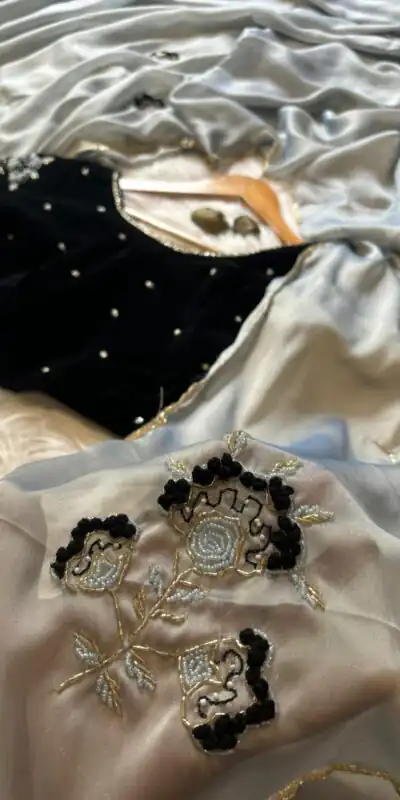 AC AZAELEA Light Grey Rangoli Silk Lace Work & Resham Work Saree with . Exclusive Offer ₹2549. Delivery 4-6 Working Days. Shop now. | Bollywood Sarees, Creative Sarees, Designer Sarees, Embroidered Sarees, Ethnic Saree, Modern Digital sarees, Party Wear Sarees, Sarees