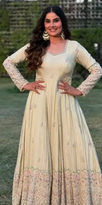 SSR 528 Off White Heavy Georgette With Heavy Embroidery Sequence Work Gown with Embroidery Work. Best Price ₹2399. Delivery 4-6 Working Days. | Bollywood Gowns, Creative Gowns, Designer Gowns, Embroidered Gowns, Gowns, Party Wear Gowns