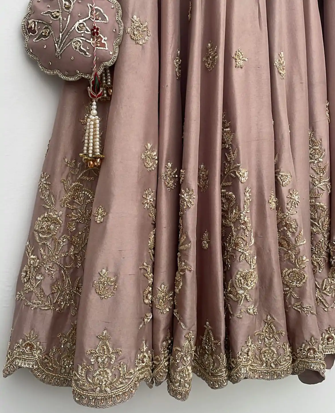 LG 1981 Peach Chinon With Embroidery Work & Lace Work Gown Wedding, Party, Festive, Events, Available at ₹2499 only. Delivery 4-6 Working Days. Shop now. | Bollywood Gowns, Creative Gowns, Designer Gowns, Embroidered Gowns, Gowns, Party Wear Gowns