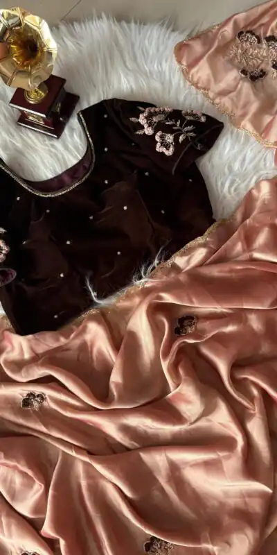 AC AZAELEA Peach Rangoli Silk Lace Work & Resham Work Saree with . Exclusive Offer ₹2549. Delivery 4-6 Working Days. Shop now. | Bollywood Sarees, Creative Sarees, Designer Sarees, Embroidered Sarees, Ethnic Saree, Modern Digital sarees, Party Wear Sarees, Sarees