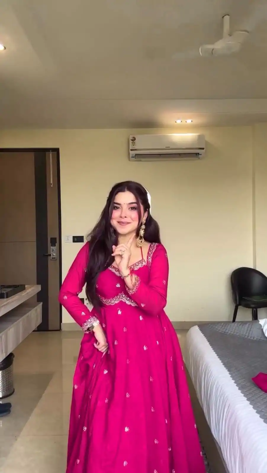 RTC 5924 Pink Georgette Thread With Sequence Gown Perfect for Wedding, Party, Reception, Holi, Eid . Available at ₹1999 only. Delivery 4-6 Working Days. | Bollywood Gowns, Creative Gowns, Designer Gowns, Embroidered Gowns, Gowns, Party Wear Gowns