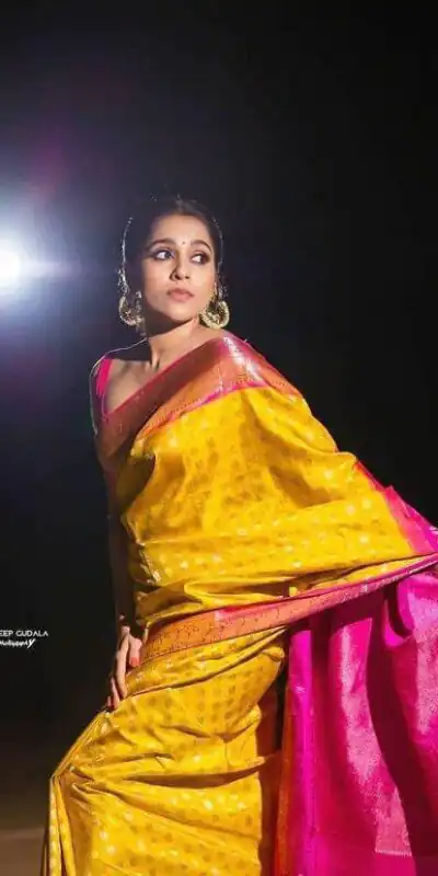 KP 2091 Pink Color Soft Lichi Silk Cloth With Saree Designer Work. Affordable Price ₹499. Delivery 4-6 Working Days. Shop now. | Bollywood Sarees, Creative Sarees, Designer Sarees, Embroidered Sarees, Ethnic Saree, Modern Digital sarees, Party Wear Sarees, Sarees