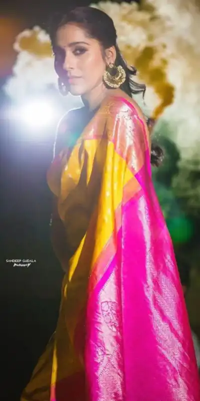 KP 2091 Pink Color Soft Lichi Silk Cloth With Saree Designer Work. Affordable Price ₹499. Delivery 4-6 Working Days. Shop now. | Bollywood Sarees, Creative Sarees, Designer Sarees, Embroidered Sarees, Ethnic Saree, Modern Digital sarees, Party Wear Sarees, Sarees