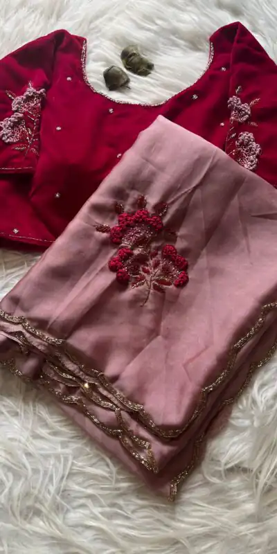 AC AZAELEA Pink Rangoli Silk Lace Work & Resham Work Saree with . Exclusive Offer ₹2549. Delivery 4-6 Working Days. Shop now. | Bollywood Sarees, Creative Sarees, Designer Sarees, Embroidered Sarees, Ethnic Saree, Modern Digital sarees, Party Wear Sarees, Sarees