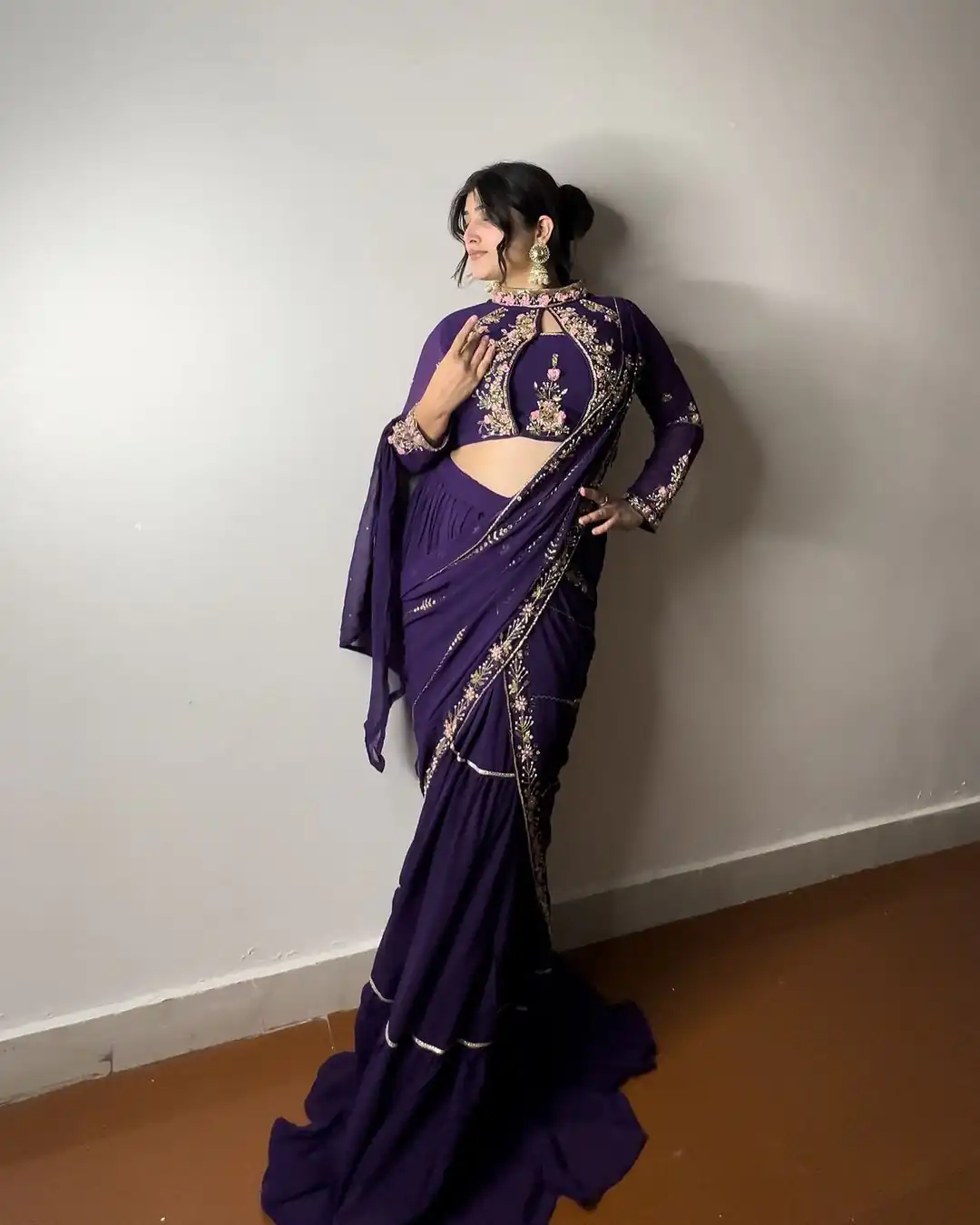 BE 280 Purple Georgette Lehenga Saree Perfect for Wedding, Party, Cultural Events, Housewarming, Ganesh Chaturthi . Affordable Price ₹2399. Delivery 4- | Bollywood Lehenga, Creative Lehenga, Designer Lehenga, Embroidered Lehenga, Lehenga, Party Wear Lehenga