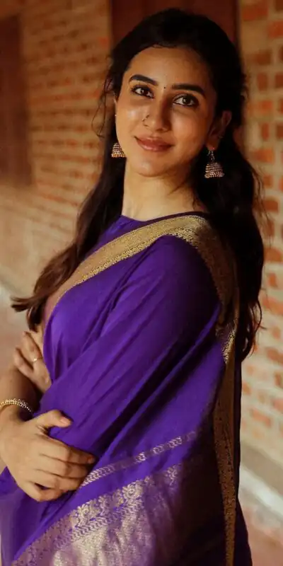 KP 6031 Purple Soft Lichi Silk Cloth Saree with Designer Work. Affordable Price ₹1349. Delivery 4-6 Working Days. Shop now. | Bollywood Sarees, Creative Sarees, Designer Sarees, Embroidered Sarees, Ethnic Saree, Modern Digital sarees, Party Wear Sarees, Sarees