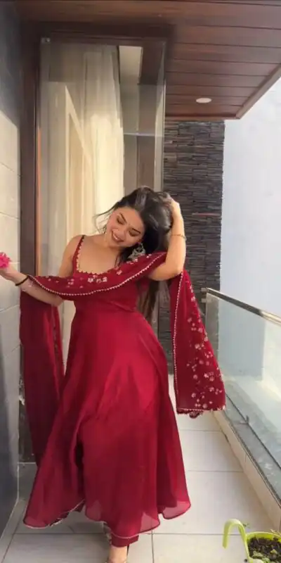 SRK 5128 Red | Red Heavy Faux Georgette With Embroidery Sequence Work With Attached Cups With Fully Flair Salwar Suit with Lace Work & Embroidery Work. Gra | Designer Suits, Casual Suits, Creative suits, Palazzo Suits, Party Wear Suits, Patiala Suits, Salwar suit, Straight Suits