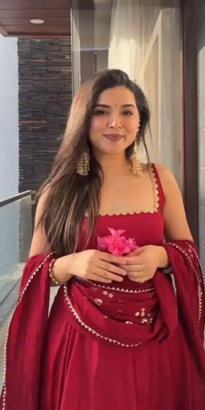 SRK 5128 Red | Red Heavy Faux Georgette With Embroidery Sequence Work With Attached Cups With Fully Flair Salwar Suit with Lace Work & Embroidery Work. Gra | Designer Suits, Casual Suits, Creative suits, Palazzo Suits, Party Wear Suits, Patiala Suits, Salwar suit, Straight Suits