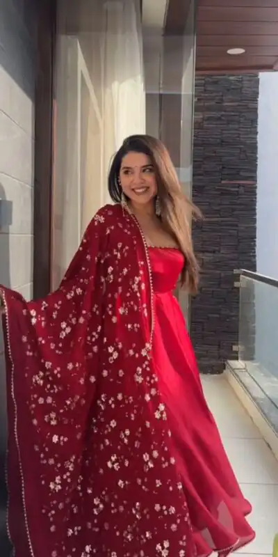 SRK 5128 Red | Red Heavy Faux Georgette With Embroidery Sequence Work With Attached Cups With Fully Flair Salwar Suit with Lace Work & Embroidery Work. Gra | Designer Suits, Casual Suits, Creative suits, Palazzo Suits, Party Wear Suits, Patiala Suits, Salwar suit, Straight Suits