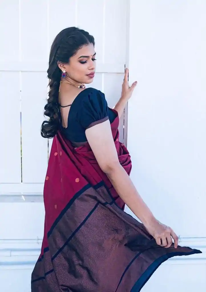 KP 5000 Red Soft Lichi Silk Saree with Designer Work. Wedding, Party, Festive, Events, Now at just ₹1249. Delivery 4-6 Working Days. Shop now. | Bollywood Sarees, Creative Sarees, Designer Sarees, Embroidered Sarees, Ethnic Saree, Modern Digital sarees, Party Wear Sarees, Sarees