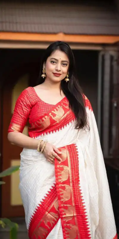 KP 5078 Red Color Soft Lichi Silk with Lace Work & Lace Border. Saree Best Price ₹1449. Delivery 4-6 Working Days. Shop now. | Bollywood Sarees, Creative Sarees, Designer Sarees, Embroidered Sarees, Ethnic Saree, Modern Digital sarees, Party Wear Sarees, Sarees