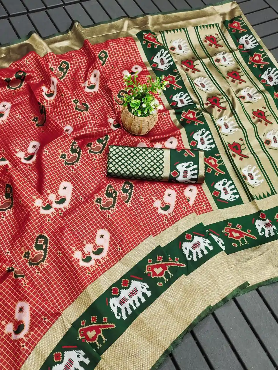 KP 6005 Red Soft Lichi Silk With Lace Work & Lace Border Saree. Introductory Price ₹1399. Delivery 4-6 Working Days. Shop now. | Bollywood Sarees, Creative Sarees, Designer Sarees, Embroidered Sarees, Ethnic Saree, Modern Digital sarees, Party Wear Sarees, Sarees