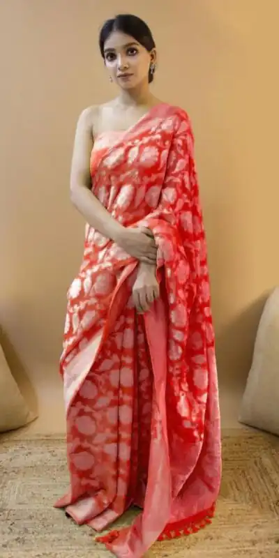 KP 1073 Red Soft Lichi Silk Saree Perfect for Wedding, Party, Sangeet, Ethnic Day, Festival Celebrations Get it for ₹1399. Delivery 4-6 Working Da | Bollywood Sarees, Creative Sarees, Designer Sarees, Embroidered Sarees, Ethnic Saree, Modern Digital sarees, Party Wear Sarees, Sarees