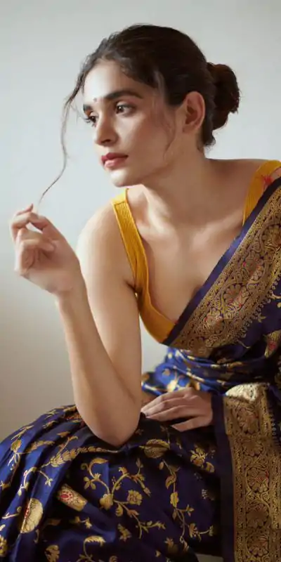 KP 1029 Royal Blue Soft Banarsari Silk Saree Perfect for Wedding, Party, Lohri, Eid, Reception – . Available at ₹1549 only. Delivery 4-6 Working | Bollywood Sarees, Creative Sarees, Designer Sarees, Embroidered Sarees, Ethnic Saree, Modern Digital sarees, Party Wear Sarees, Sarees