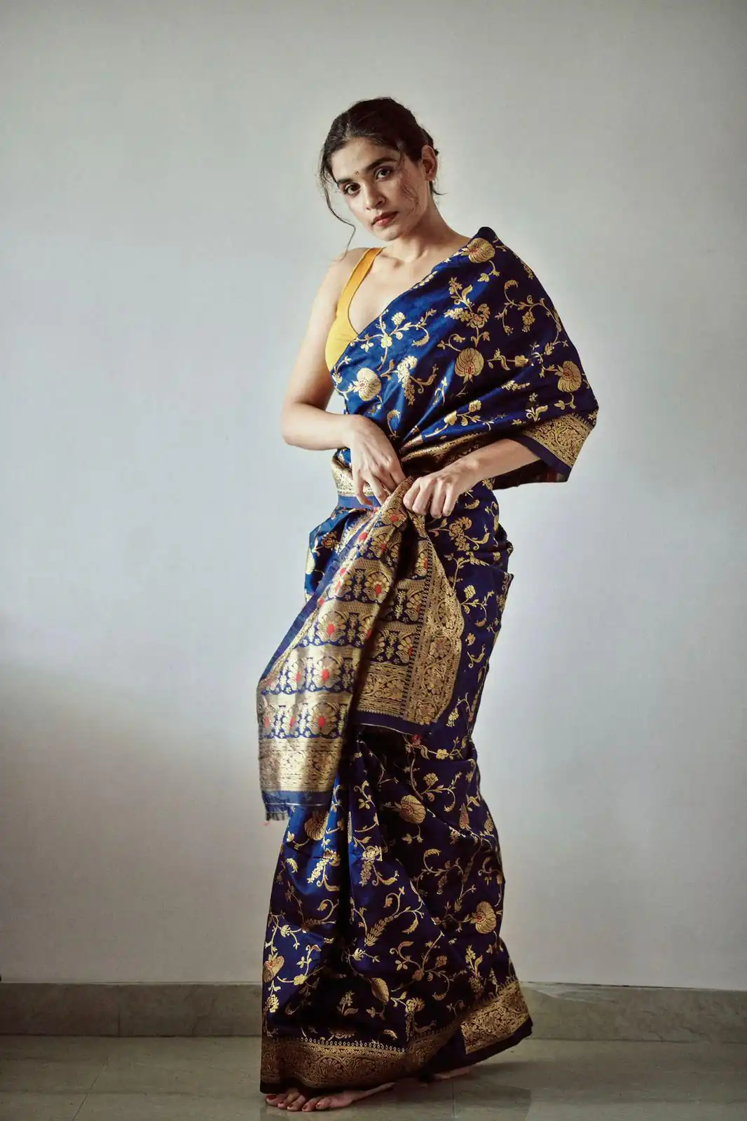 KP 1029 Royal Blue Soft Banarsari Silk Saree Perfect for Wedding, Party, Lohri, Eid, Reception – . Available at ₹1549 only. Delivery 4-6 Working | Bollywood Sarees, Creative Sarees, Designer Sarees, Embroidered Sarees, Ethnic Saree, Modern Digital sarees, Party Wear Sarees, Sarees