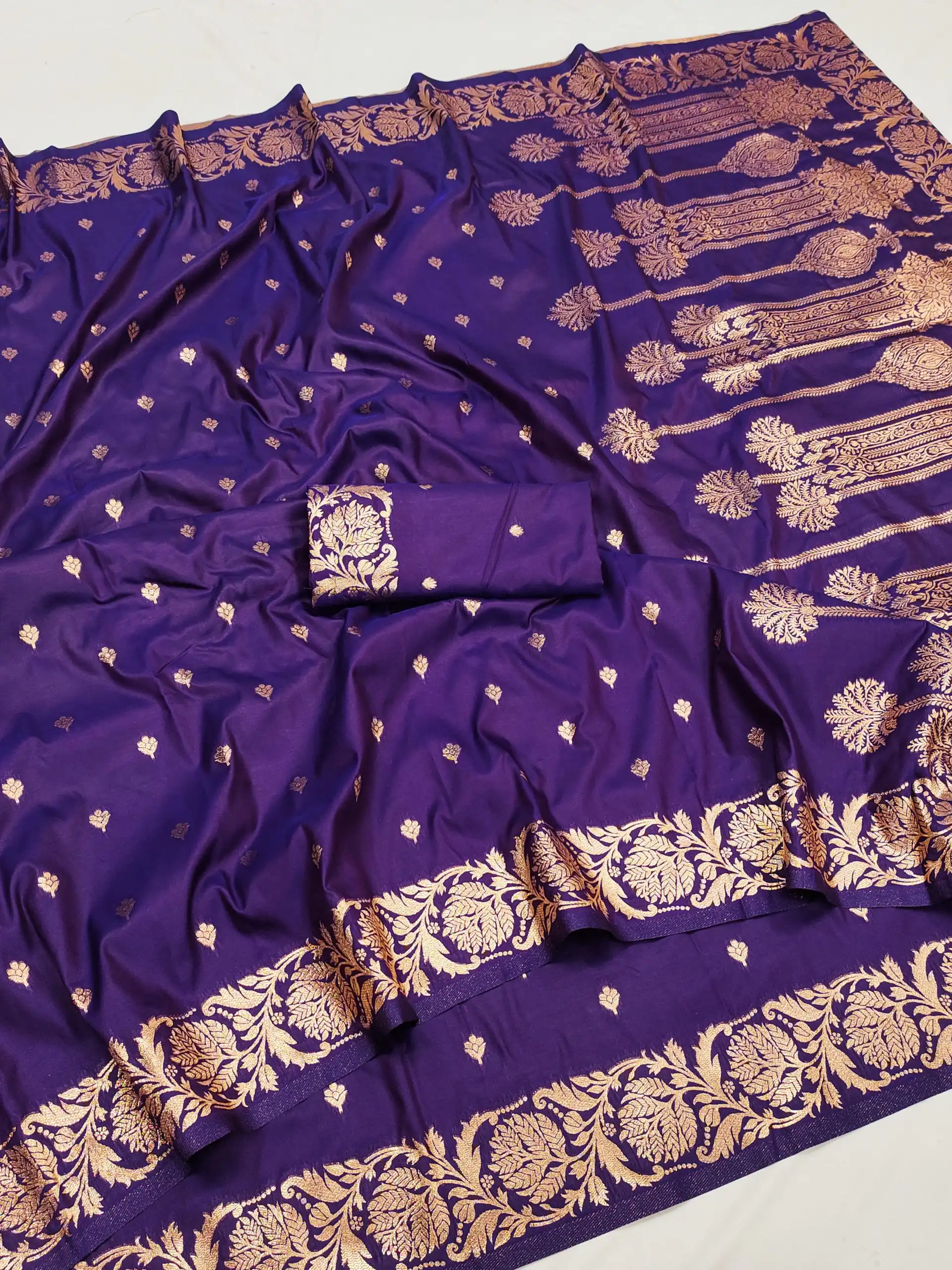 MB 171 Royal Purple Banarasi Silk Saree Perfect for Wedding, Party, Holi, Pongal, Pooja –. Festive Deal ₹1849. Delivery 4-6 Working Days. Shop now. | Bollywood Sarees, Creative Sarees, Designer Sarees, Embroidered Sarees, Ethnic Saree, Modern Digital sarees, Party Wear Sarees, Sarees