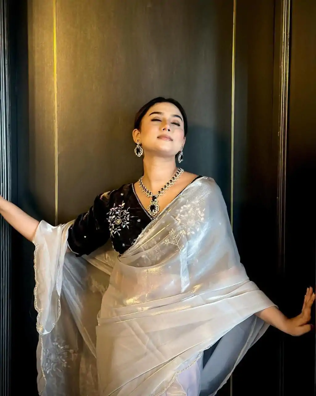 AC JIYA Silver Soft Jimmy Chuu with Lace Border & Lace Work Saree . Available at ₹3049 only. Delivery 4-6 Working Days. Shop now. | Bollywood Sarees, Creative Sarees, Designer Sarees, Embroidered Sarees, Ethnic Saree, Modern Digital sarees, Party Wear Sarees, Sarees