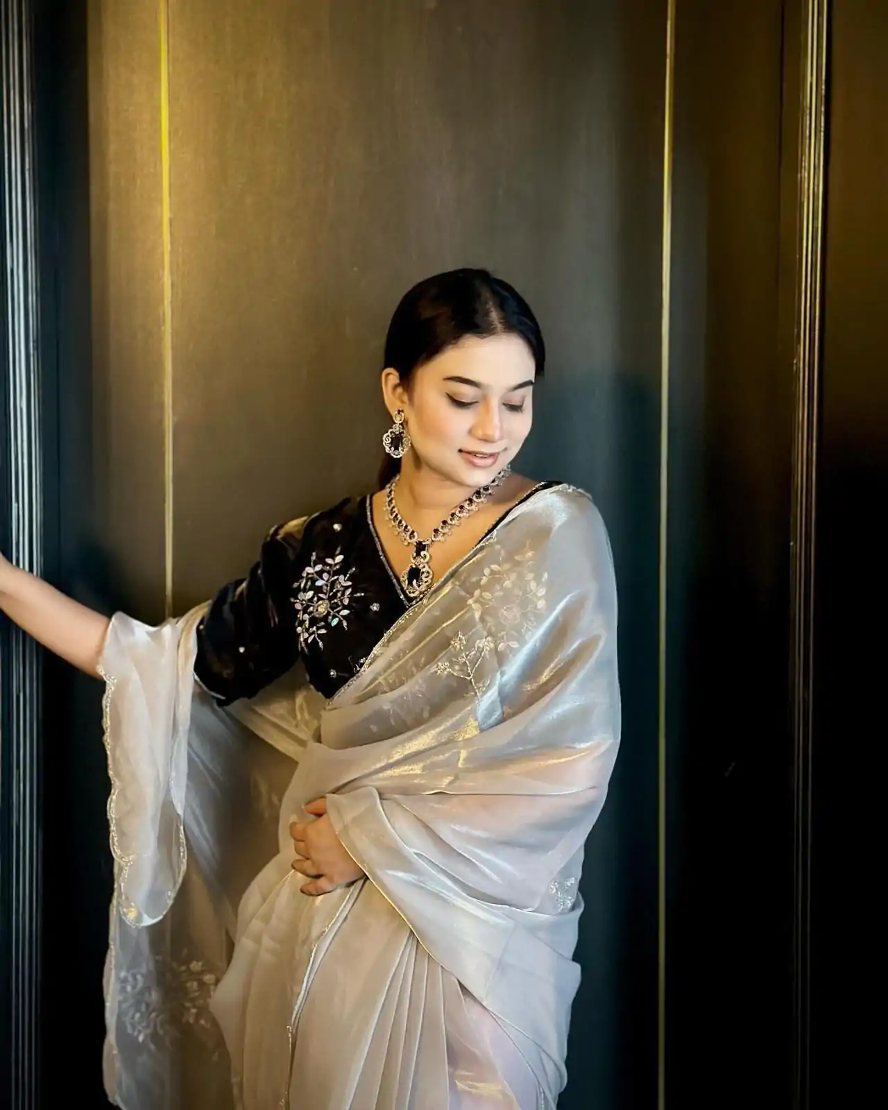 AC JIYA Silver Soft Jimmy Chuu with Lace Border & Lace Work Saree . Available at ₹3049 only. Delivery 4-6 Working Days. Shop now. | Bollywood Sarees, Creative Sarees, Designer Sarees, Embroidered Sarees, Ethnic Saree, Modern Digital sarees, Party Wear Sarees, Sarees