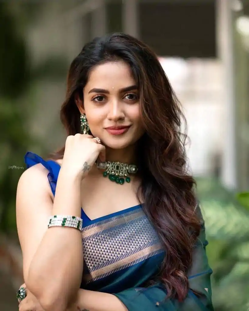 KP 5046 Teal Soft Lichi Silk With Lace Work & Lace Border Saree. Wedding, Party, Festive, Events Get it for ₹1449. Delivery 4-6 Working Days. Shop now. | Bollywood Sarees, Creative Sarees, Designer Sarees, Embroidered Sarees, Ethnic Saree, Modern Digital sarees, Party Wear Sarees, Sarees