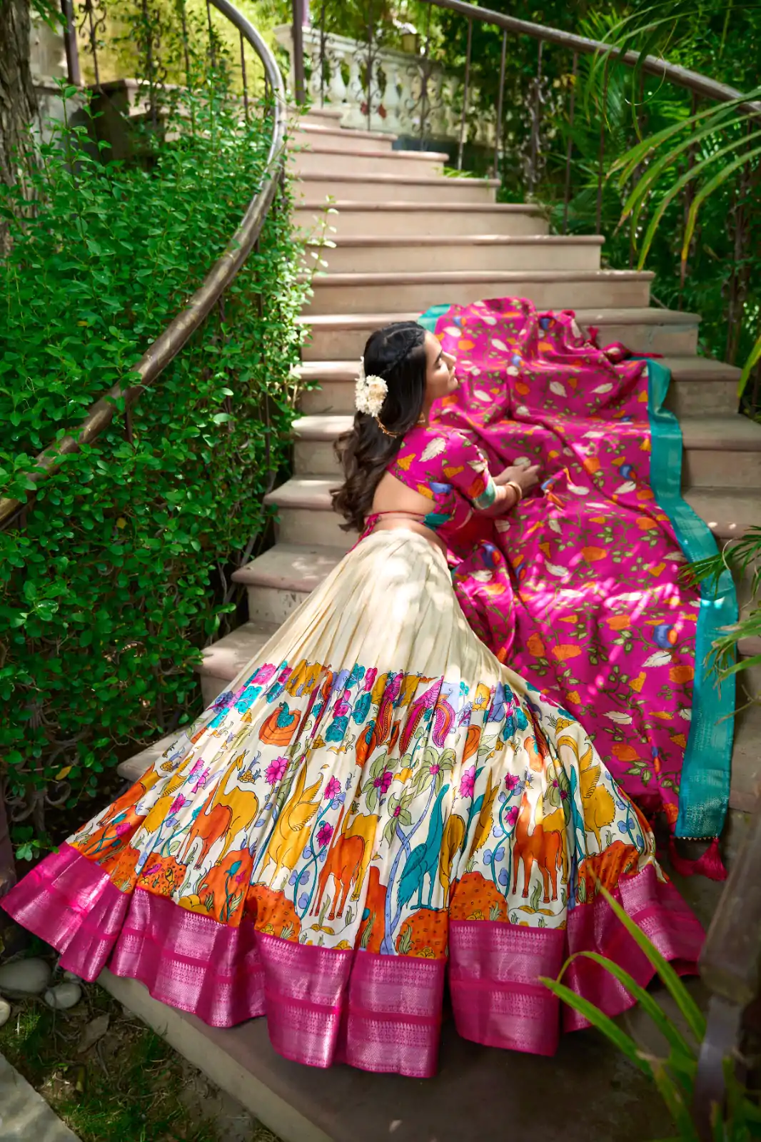 LNB 1222 White Dola Silk With Kalamkari Print & Zari Work Lehenga Choli . Grab it for ₹1899. Delivery 4-6 Working Days. Shop now. | Bollywood Lehenga, Creative Lehenga, Designer Lehenga, Embroidered Lehenga, Lehenga, Party Wear Lehenga