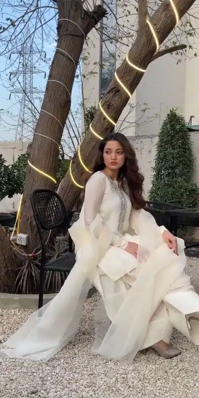 SRK 5252 White Faux Georgette Embroidery Work & Bead Work Salwar Suit . Wedding, Party, Festive, Events, Now at just ₹1499 | Jump Suits, Casual Suits, Creative suits, Designer Suits, Palazzo Suits, Party Wear Suits, Patiala Suits, Salwar suit, Straight Suits