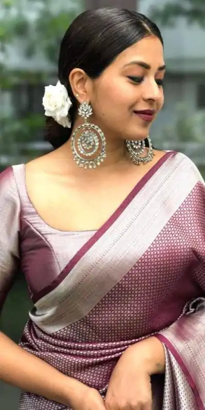 KP 4040 Wine Soft Lichi Silk Saree Perfect for Wedding, Party, Ethnic Day, Raksha Bandhan, Temple Visit – . Exclusive Offer ₹1299. Delivery 4-6 Working D | Bollywood Sarees, Creative Sarees, Designer Sarees, Embroidered Sarees, Ethnic Saree, Modern Digital sarees, Party Wear Sarees, Sarees