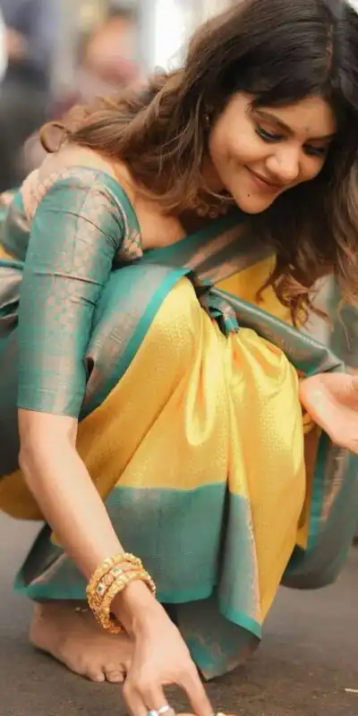 KP 5059 Yellow Color Soft Lichi Silk Cloth. Saree with Designer Work. Get it for ₹1449. Delivery 4-6 Working Days. Shop now. | Bollywood Sarees, Creative Sarees, Designer Sarees, Embroidered Sarees, Ethnic Saree, Modern Digital sarees, Party Wear Sarees, Sarees