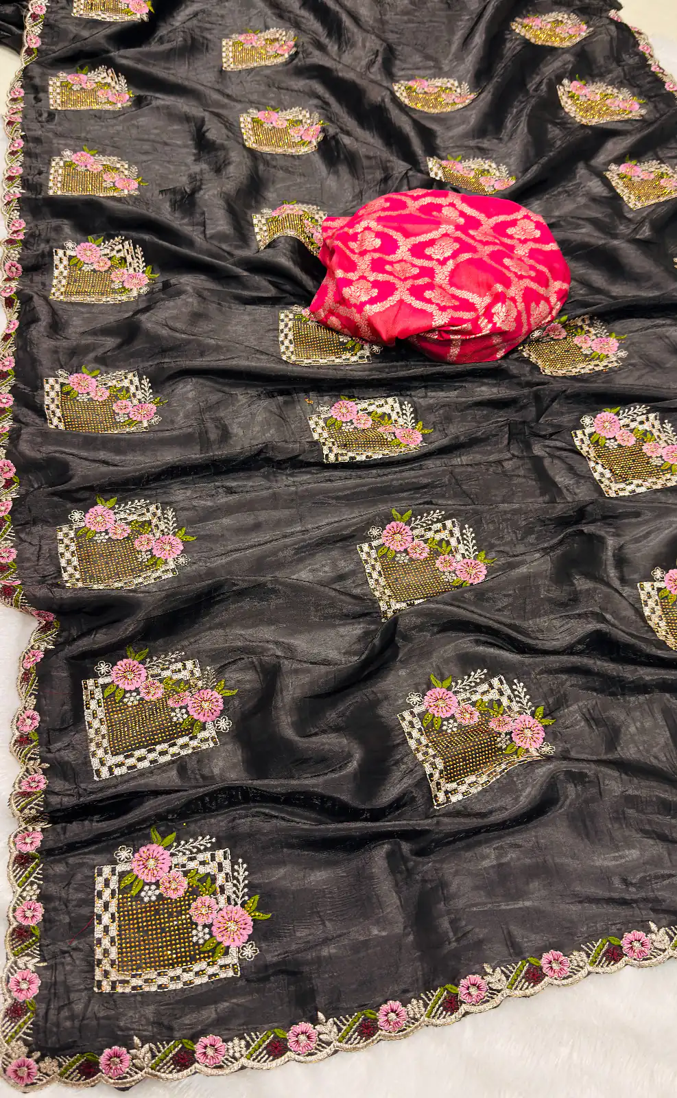 SC 239 Pink Georgette With Lace Work & Lace Border Saree . Wedding, Party, Festive, Events, Exclusive Offer ₹1599. Delivery 4-6 Working Days. Shop now. | Bollywood Sarees, Creative Sarees, Designer Sarees, Embroidered Sarees, Ethnic Saree, Modern Digital sarees, Party Wear Sarees, Sarees