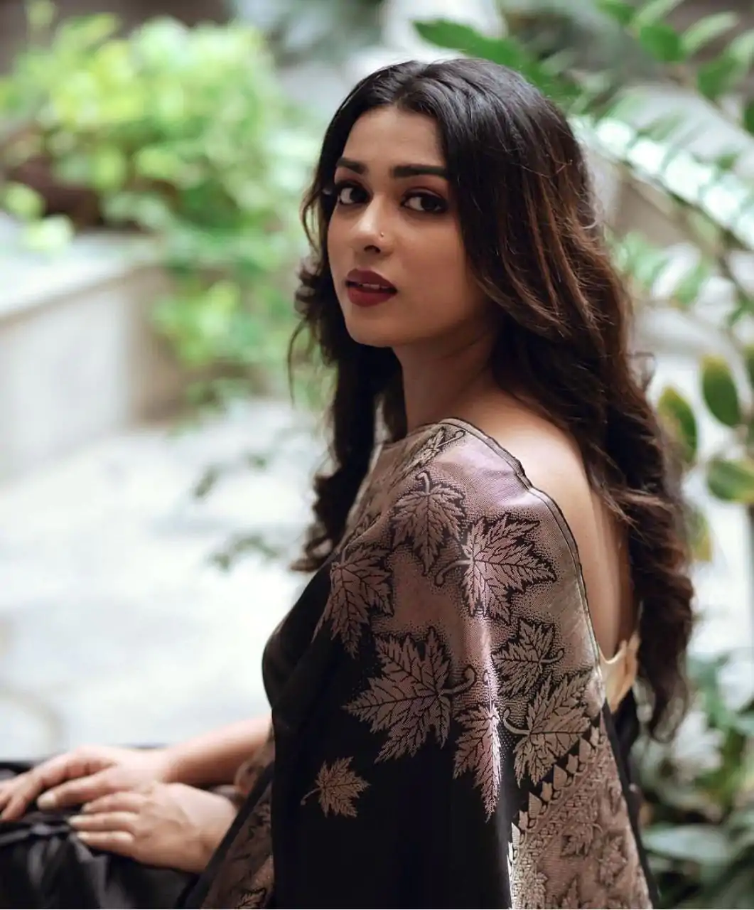 KPR 199 Black Color Soft Lichi Silk Saree with Lace Work & Lace Border. Get it for ₹1349. Delivery 4-6 Working Days. Shop now. | Bollywood Sarees, Creative Sarees, Designer Sarees, Embroidered Sarees, Ethnic Saree, Modern Digital sarees, Party Wear Sarees, Sarees