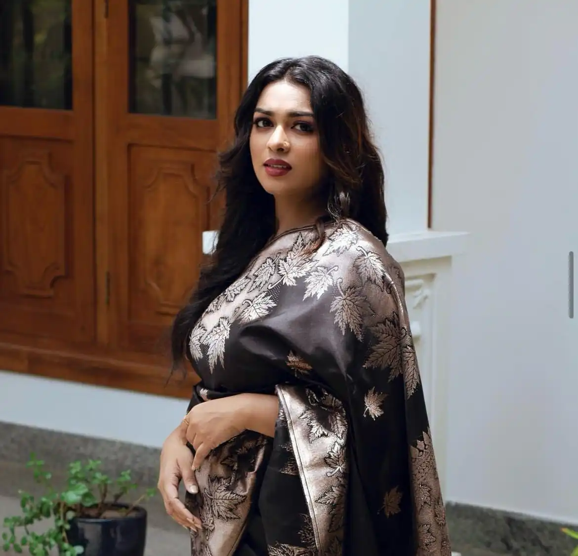 KPR 199 Black Color Soft Lichi Silk Saree with Lace Work & Lace Border. Get it for ₹1349. Delivery 4-6 Working Days. Shop now. | Bollywood Sarees, Creative Sarees, Designer Sarees, Embroidered Sarees, Ethnic Saree, Modern Digital sarees, Party Wear Sarees, Sarees