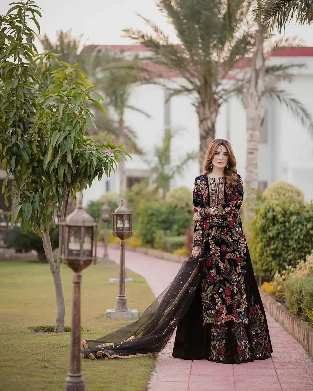 AD 061 Black Viscose velvet Lehenga Choli Perfect for Wedding, Party, Traditional Day, Holi, Ethnic Day – . Affordable Price ₹3099. Delivery 4-6 Worki | Bollywood Lehenga, Creative Lehenga, Designer Lehenga, Embroidered Lehenga, Lehenga, Party Wear Lehenga