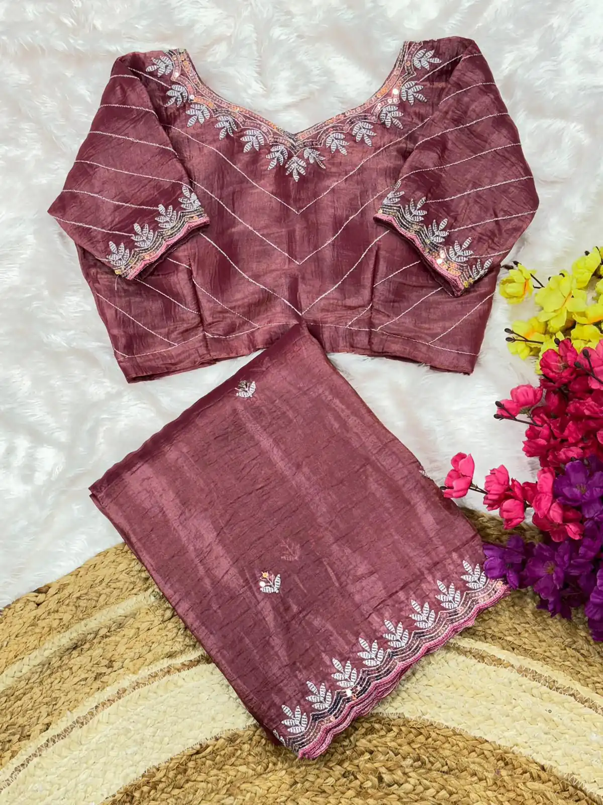 AC COCKTAIL Onion Gold Crush Saree Perfect for Wedding, Party, Engagement, Cultural Events, Pongal – . Available at ₹2149 only. Delivery 4-6 Working Day | Bollywood Sarees, Creative Sarees, Designer Sarees, Embroidered Sarees, Ethnic Saree, Modern Digital sarees, Party Wear Sarees, Sarees