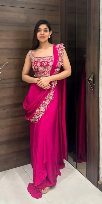 ST 1074 Pink Color Chinon Saree with Embroidery Work & Lace Work. Wedding, Party, Festive, Events, Best Price ₹2399. Delivery 4-6 Working Days. Shop now. | Bollywood Sarees, Creative Sarees, Designer Sarees, Embroidered Sarees, Ethnic Saree, Modern Digital sarees, Party Wear Sarees, Sarees