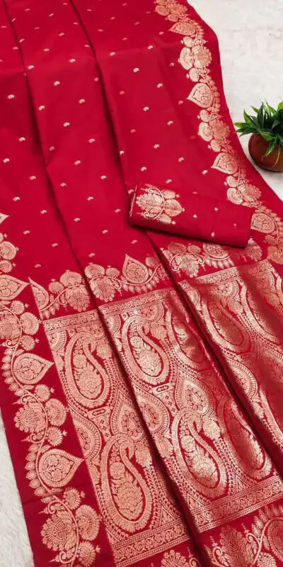 MB 142 Red Color Banarasi Silk with Zari Work & Lace Work Saree . Affordable Price ₹1899. Delivery 4-6 Working Days. Shop now. | Bollywood Sarees, Creative Sarees, Designer Sarees, Embroidered Sarees, Ethnic Saree, Modern Digital sarees, Party Wear Sarees, Sarees