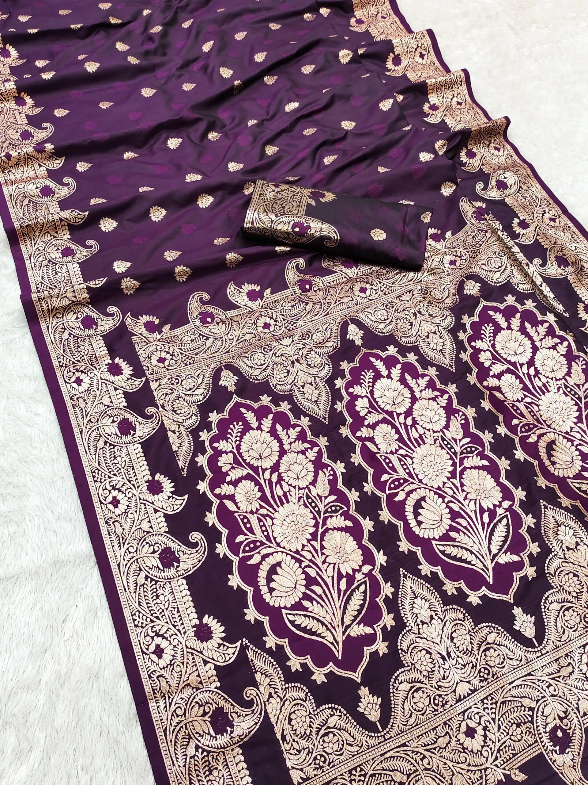 MB 43 Royal Purple Color Banarasi silk Saree with Lace Work & Zari Work. Wedding, Party, Festive Grab it for ₹1899. Delivery 4-6 Working Days. Shop now. | Bollywood Sarees, Creative Sarees, Designer Sarees, Embroidered Sarees, Ethnic Saree, Modern Digital sarees, Party Wear Sarees, Sarees