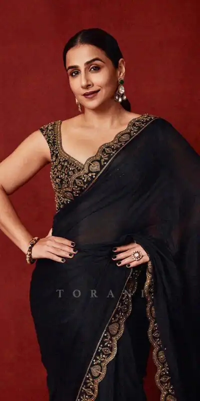 BT 430 Black in Chinno Silk Designer Work Saree . Wedding, Party, Festive, Events, Now at just ₹1749. Delivery 4-6 Working Days. Shop now. | Bollywood Sarees, Creative Sarees, Designer Sarees, Embroidered Sarees, Ethnic Saree, Modern Digital sarees, Party Wear Sarees, Sarees